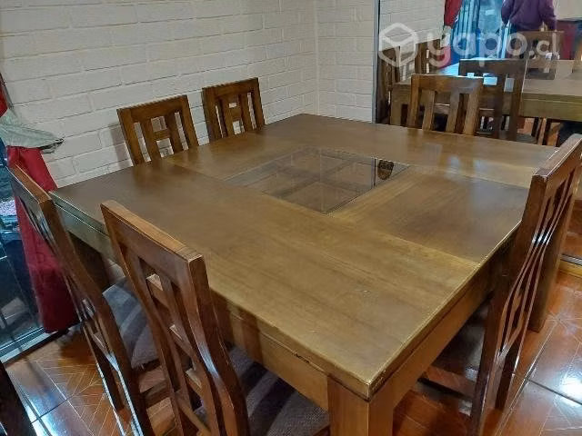 Hermoso comedor de pino radiata para 8 comensales
