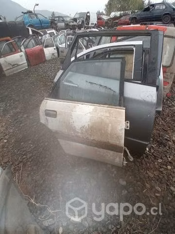 Mazda 626 92 puerta trasera derecha envio regs
