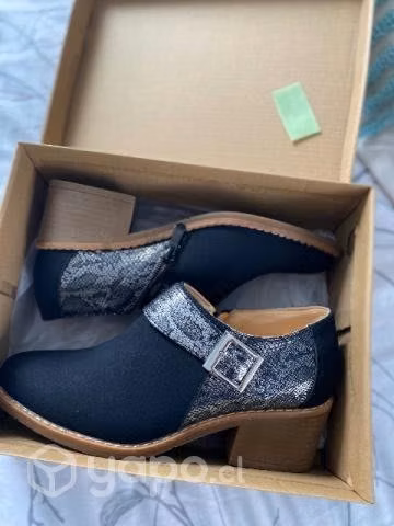 Zapatos nuevos