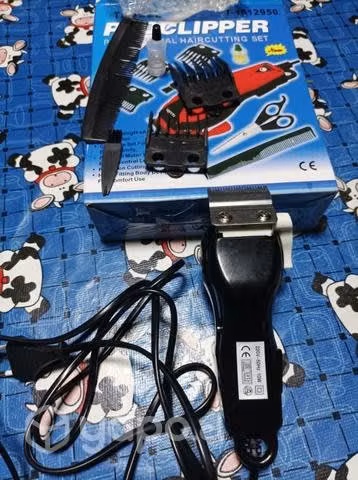 Máquina cortar pelo y máquina de afeitar