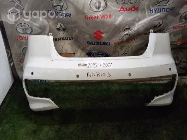 PARACHOQUE TRASERO KIA RIO  detalle