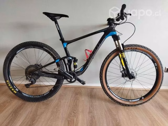 Bicicleta Giant Anthem adv2 27.5