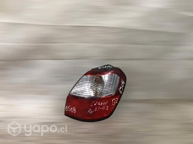 Foco trasero RH Subaru Legacy 2001 2003