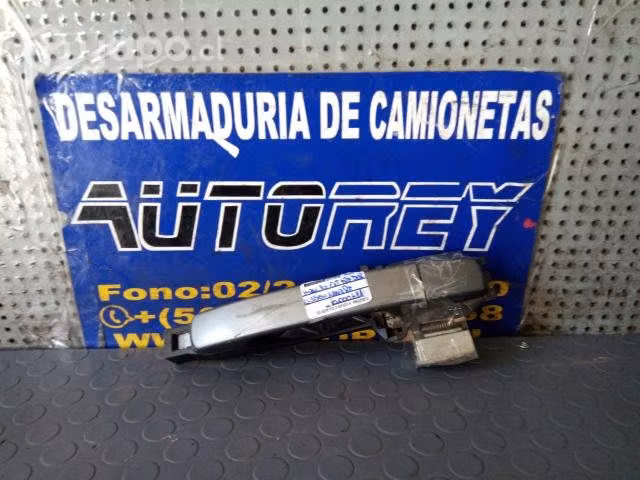 Manilla ext pta der del Nissan Navara 2008-2015