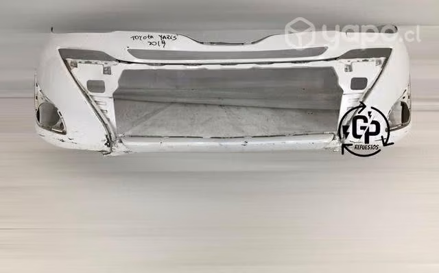 Parachoque delantero toyota taris 2019
