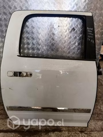 Puerta trasera RH DODGE RAM 1500 2013