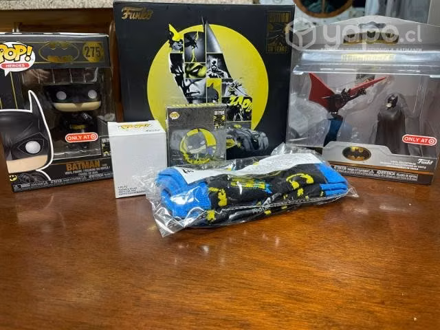 Caja coleccionable batman 80 aniversario
