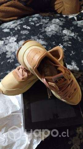 Zapatillas nuevas - Imagen 3