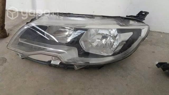 Optico Del Lh Peugeot 301 Original