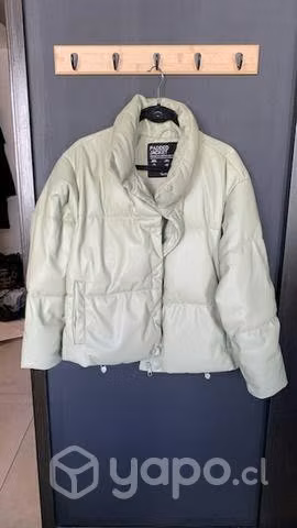 Parka stradivarius traída de europa!