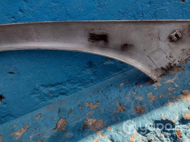 Moldura trasera der Chevrolet Corsa swing 2000-08