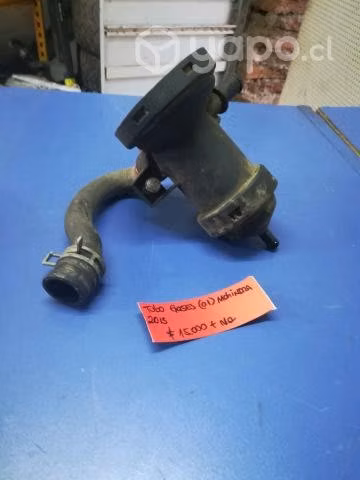 Tubo gases (01) mahindra 2013