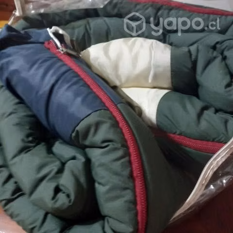 Saco de dormir nuevo excelente