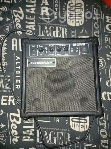 Guitarra electrica mas parlante y accesorios