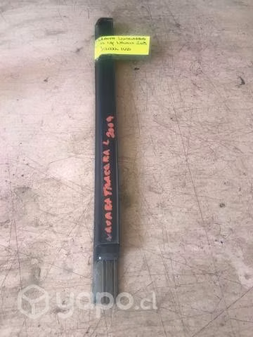 Moldura lame vidrio pta tras izq Nissan Navara