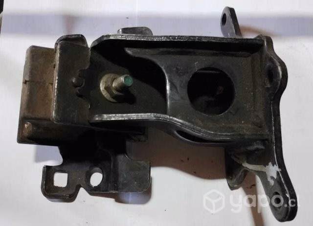 Soporte Motor NP300