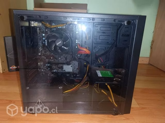 Pc en venta ryzen 3 3200g con 8 de ram