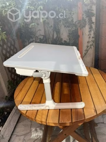 Mesa ajustable para laptop - Imagen 2