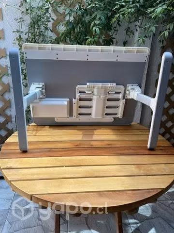 Mesa ajustable para laptop - Imagen 4