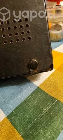 Radio antigua funcionando años 70