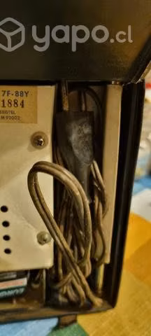 Radio antigua funcionando años 70
