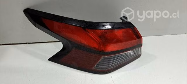 Foco trasero lh nissan versa 20-23 RAK2.1