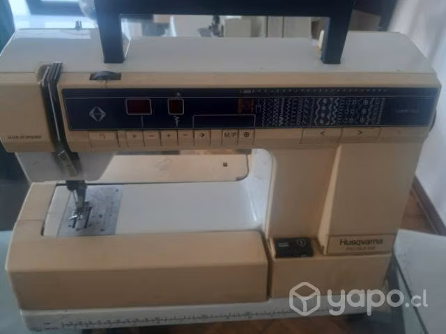 Máquina de coser y bordar Husqvarna PRISMA 950 - Imagen 2