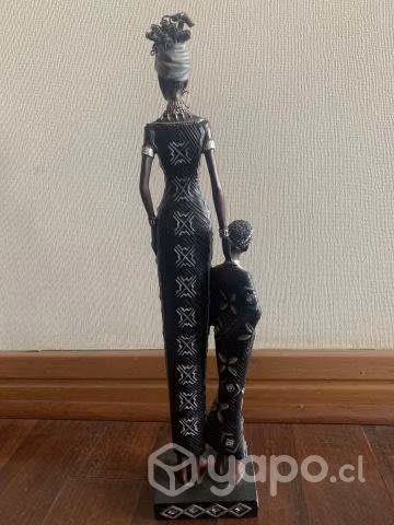 2 figuras africanas de resina