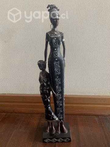 2 figuras africanas de resina