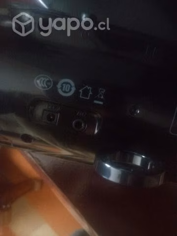 Parlante portatil con radio FM