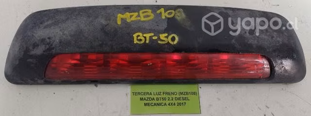 Tercera Luz Freno Mazda BT