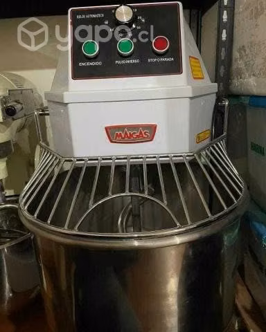 Amasadora 12 Kg Maigas