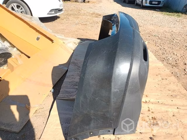 Parachoques Trasero Nissan Xtrail 2014 en adelante - Imagen 4