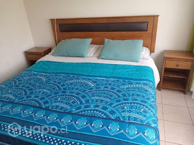 Cama king buenisima