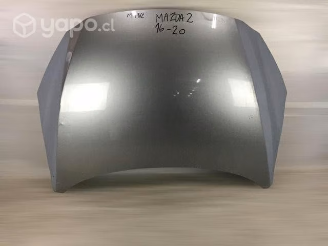Capot mazda 