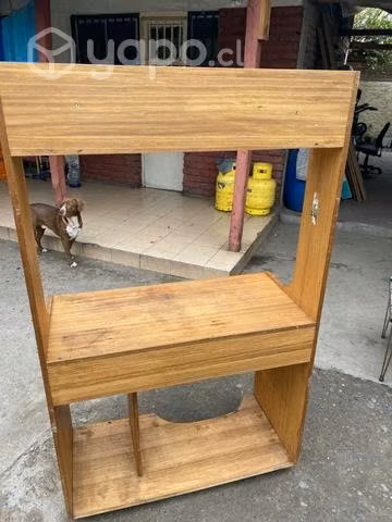 Mueble multiuso con ruedas