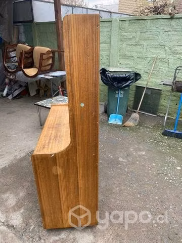 Mueble multiuso con ruedas