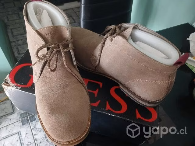 Botin guess hombre
