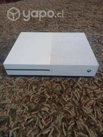 Xbox One S de 1tera con dos juegos y un mando