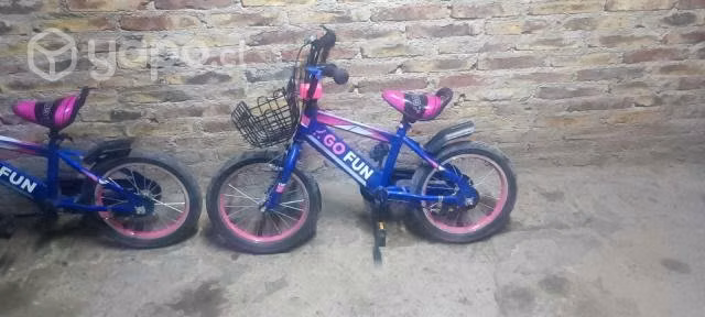 Bicicletas por viaje. trek, actitude go fun