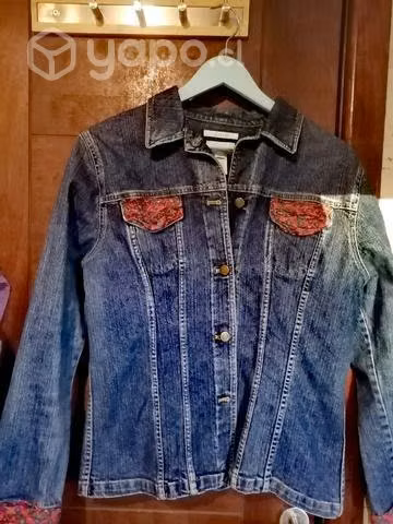 Chaqueta jeans intervenida