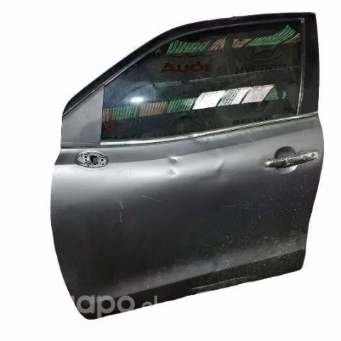 Puerta delantera izquierda suzuki baleno 17 lata