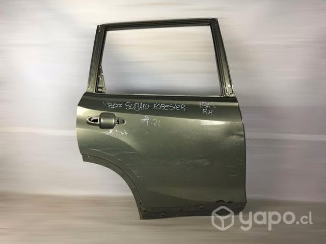 Puerta trasera rh subaru forester 2019-2022