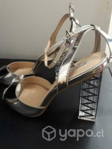 Sandalia Mujer Plateada Dazzling Ways - Imagen 2