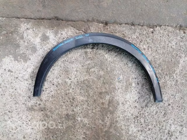 Moldura delantera derecha nissan kicks original