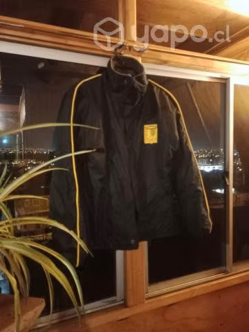 Ropa de colegio gregorio cordovez - Imagen 3