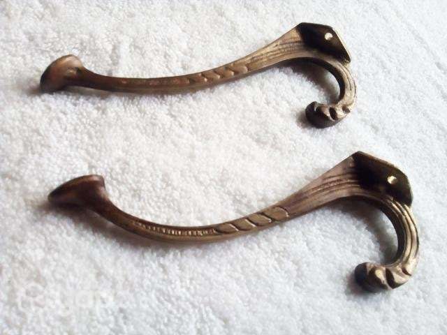 Colgadores de bronce antiguos preciosos - Imagen 2