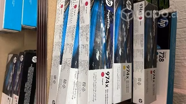 Busco Toner y tintas originales sellados