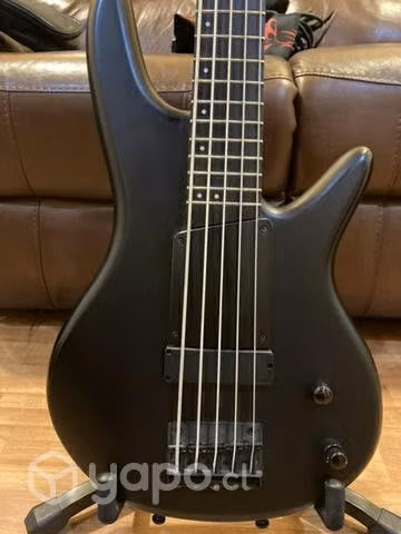 Bajo Ibanez edición limitada -Black Flat-