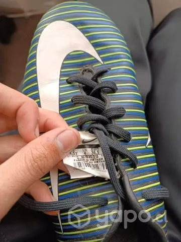 Zapatilla Fútbol Mercurial Talla 36,5